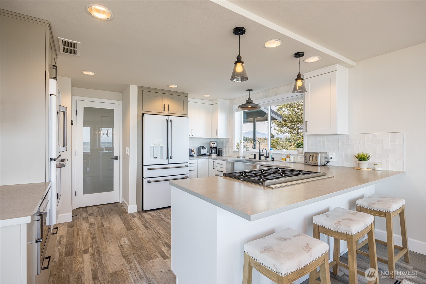 391 3 Crabs Road Sequim WA 98382