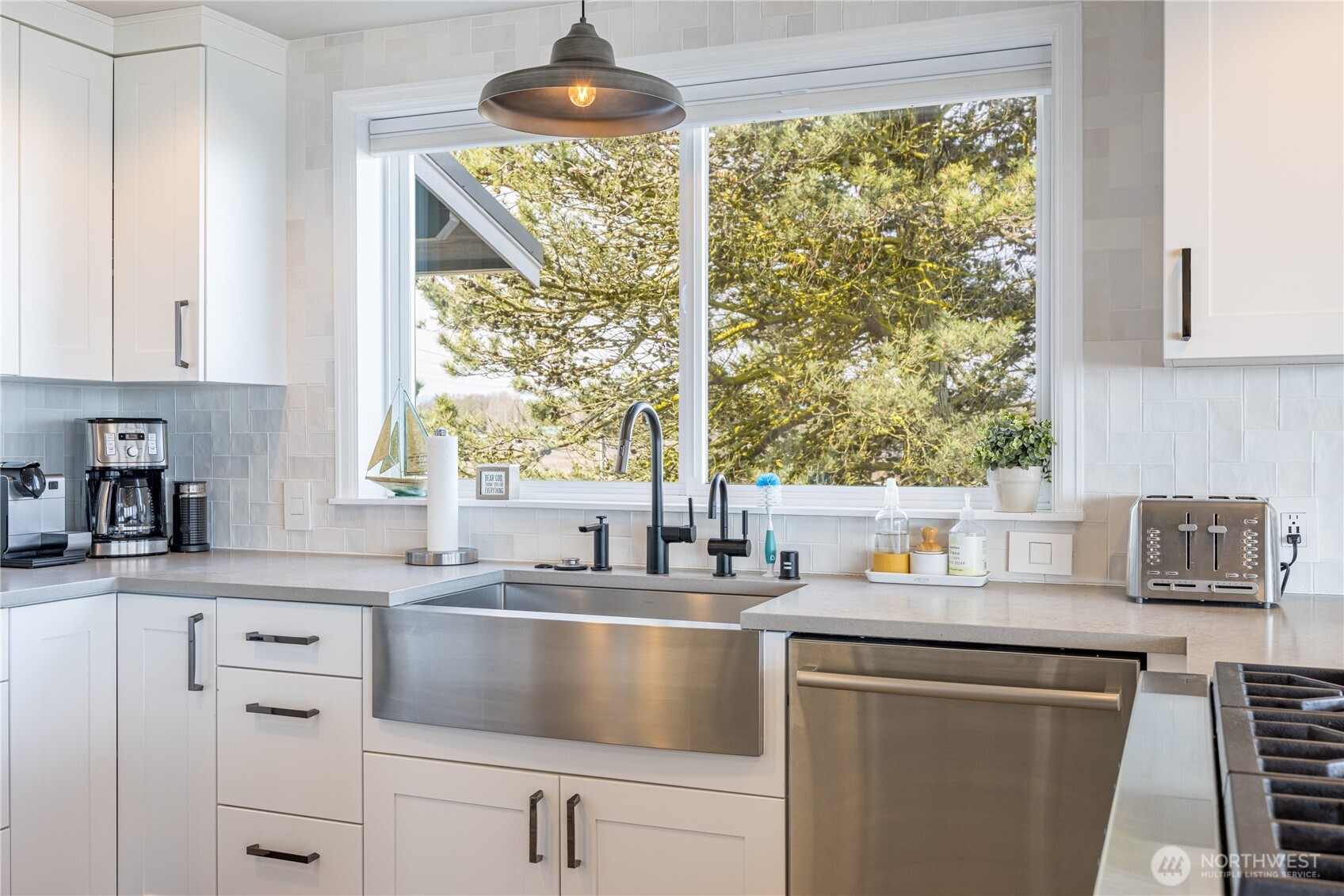 391 3 Crabs Road Sequim WA 98382