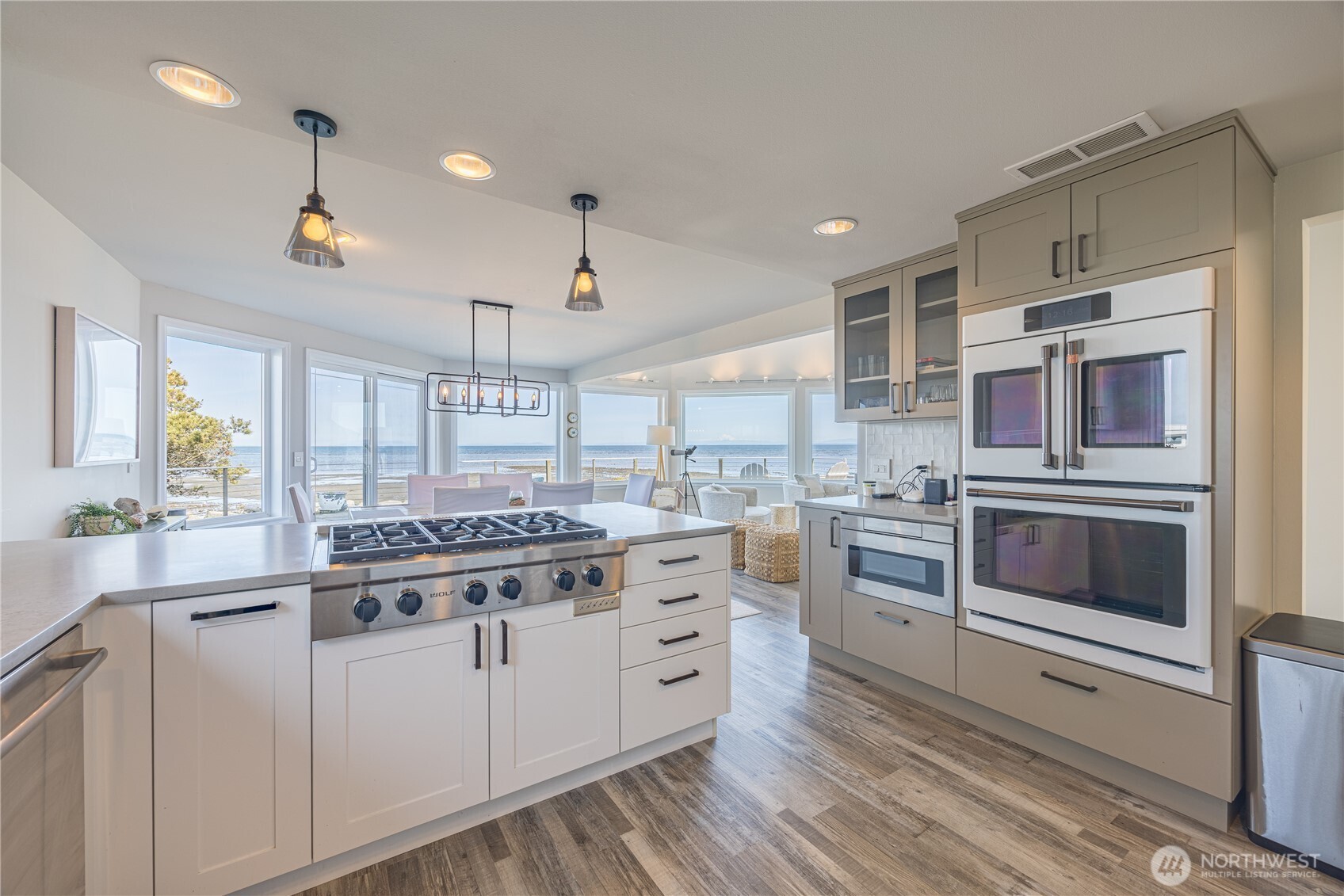 391 3 Crabs Road Sequim WA 98382