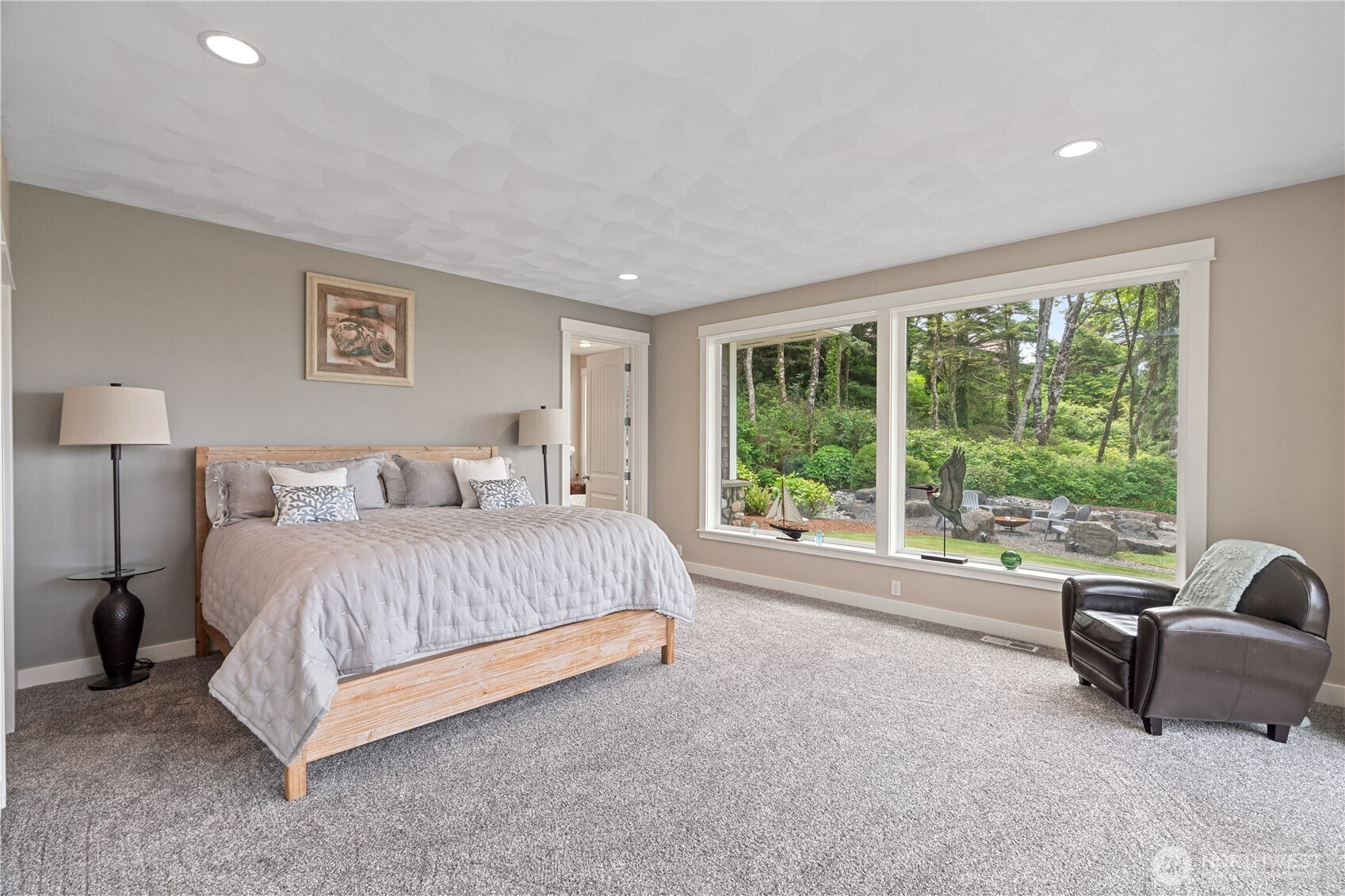 6 Diamond Drive Pacific Beach WA 98571