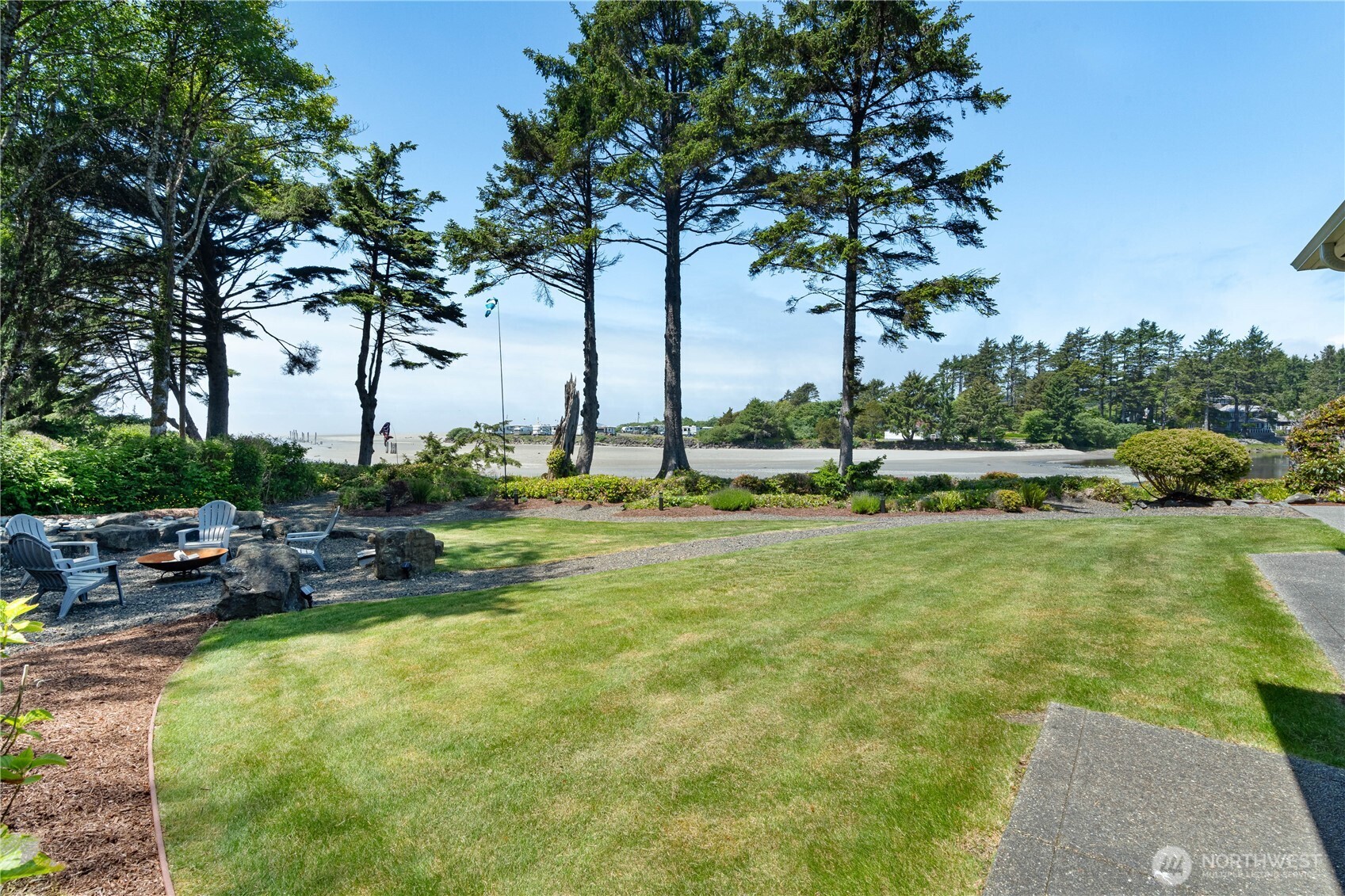 6 Diamond Drive Pacific Beach WA 98571