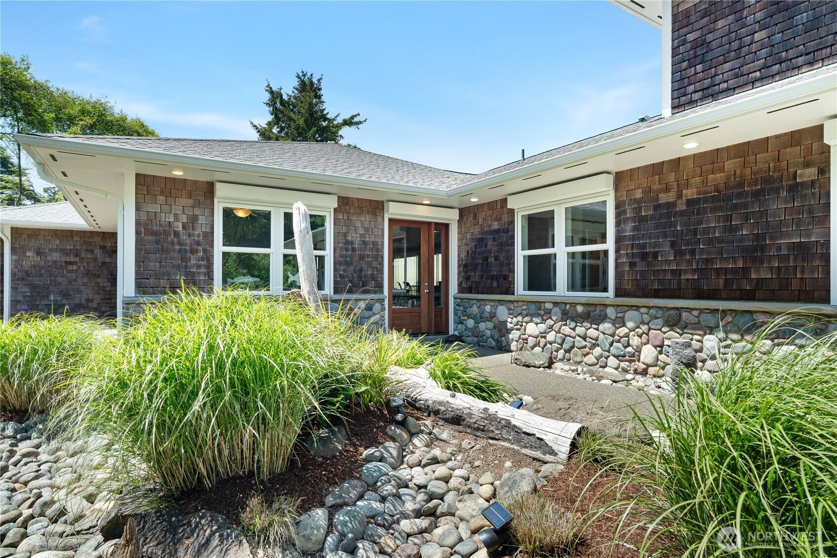6 Diamond Drive Pacific Beach WA 98571