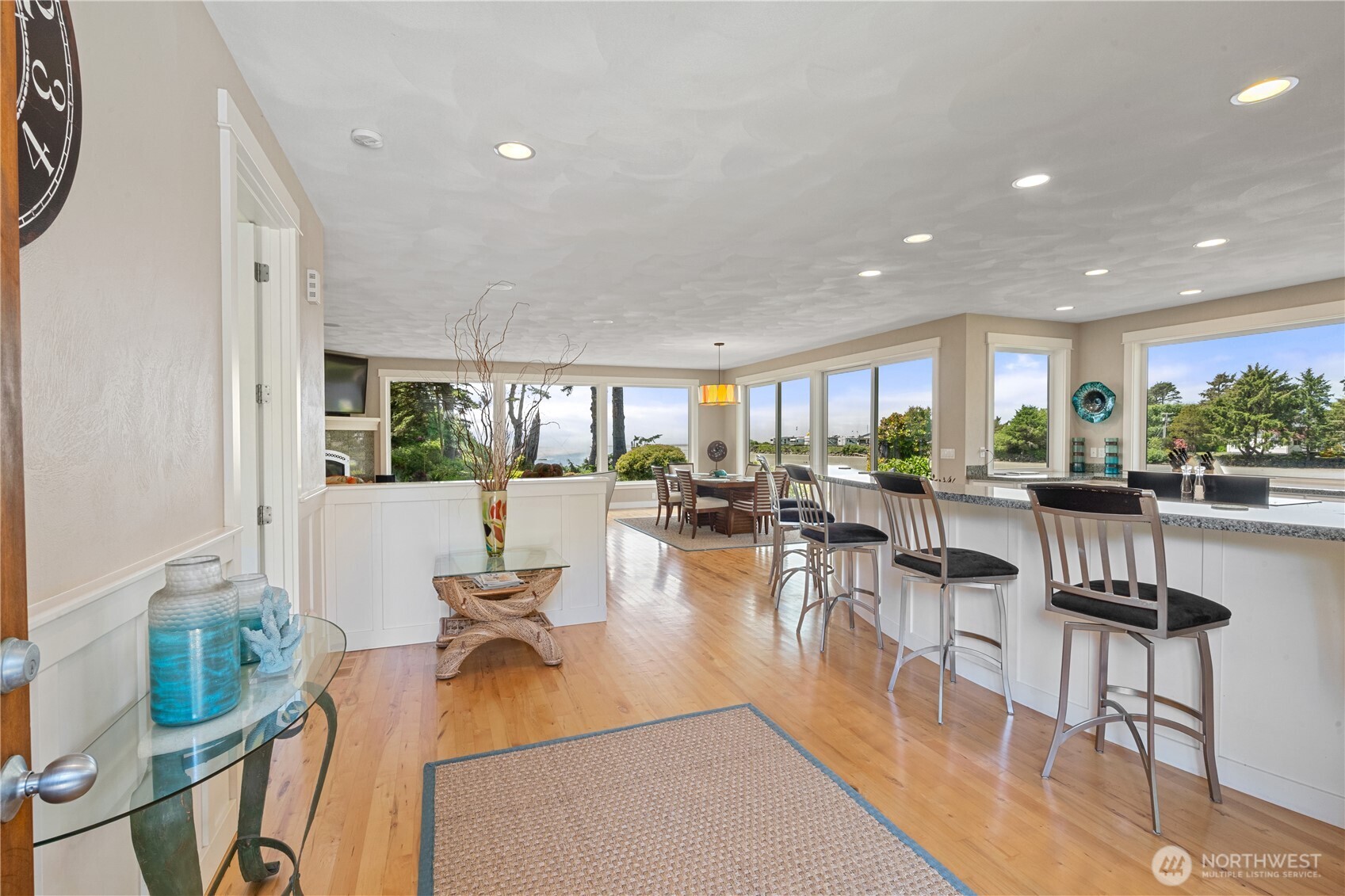 6 Diamond Drive Pacific Beach WA 98571