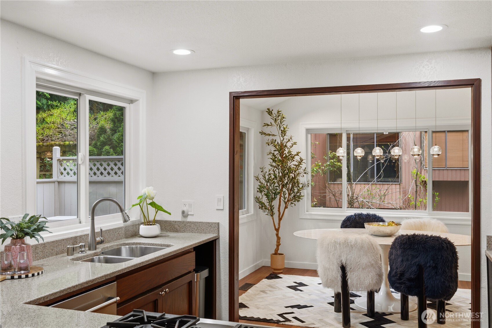 21633 NE 29th Street Sammamish WA 98074