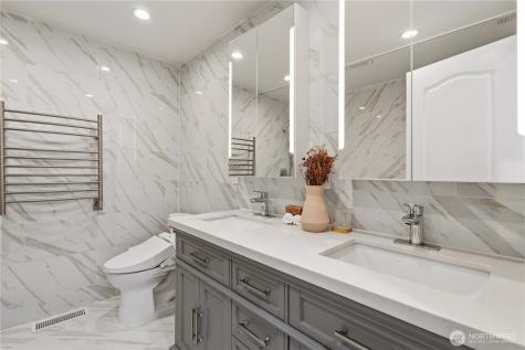 21633 NE 29th Street Sammamish WA 98074