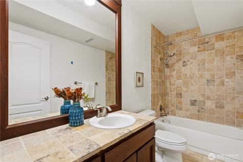 21633 NE 29th Street Sammamish WA 98074