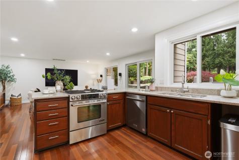 21633 NE 29th Street Sammamish WA 98074