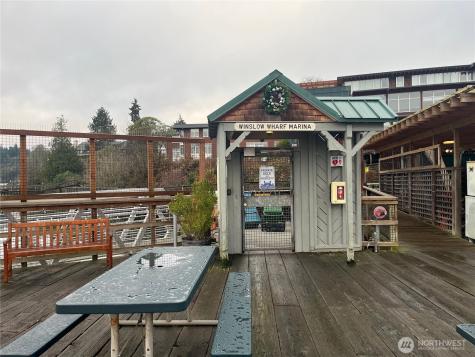 141 Parfitt Way SW Bainbridge Island WA 98110