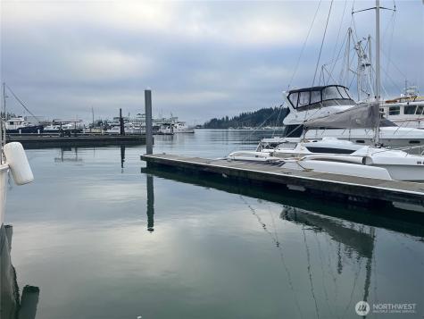 141 Parfitt Way SW Bainbridge Island WA 98110