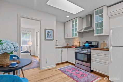 28505 137th Avenue SW Vashon WA 98070