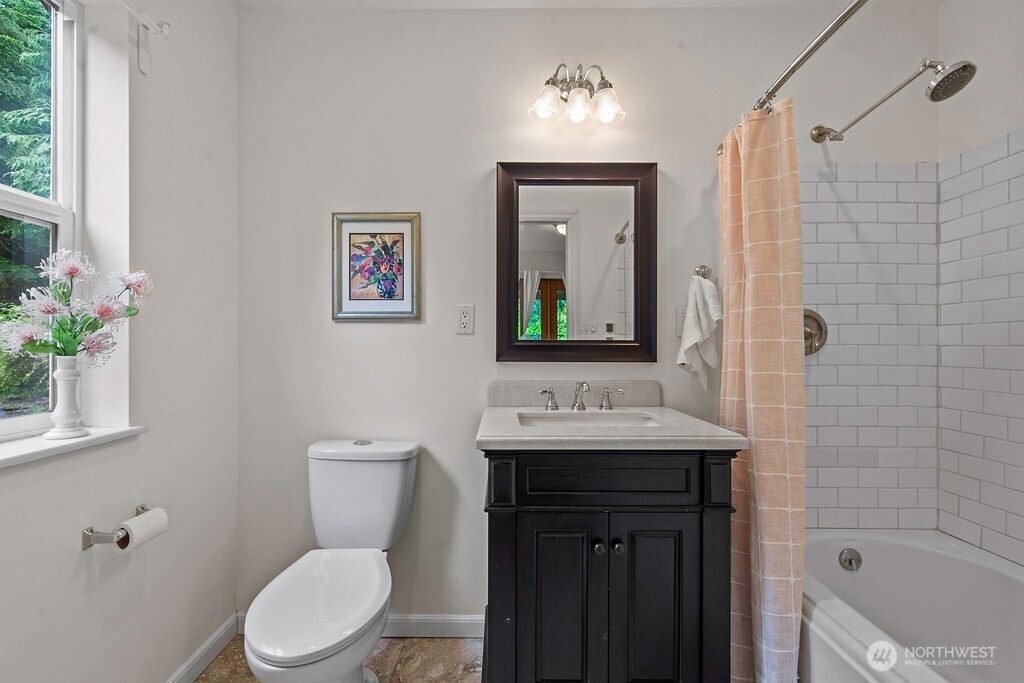 28505 137th Avenue SW Vashon WA 98070