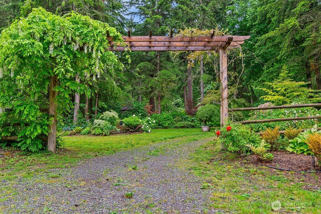28505 137th Avenue SW Vashon WA 98070