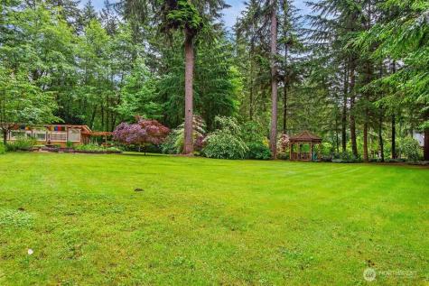 28505 137th Avenue SW Vashon WA 98070
