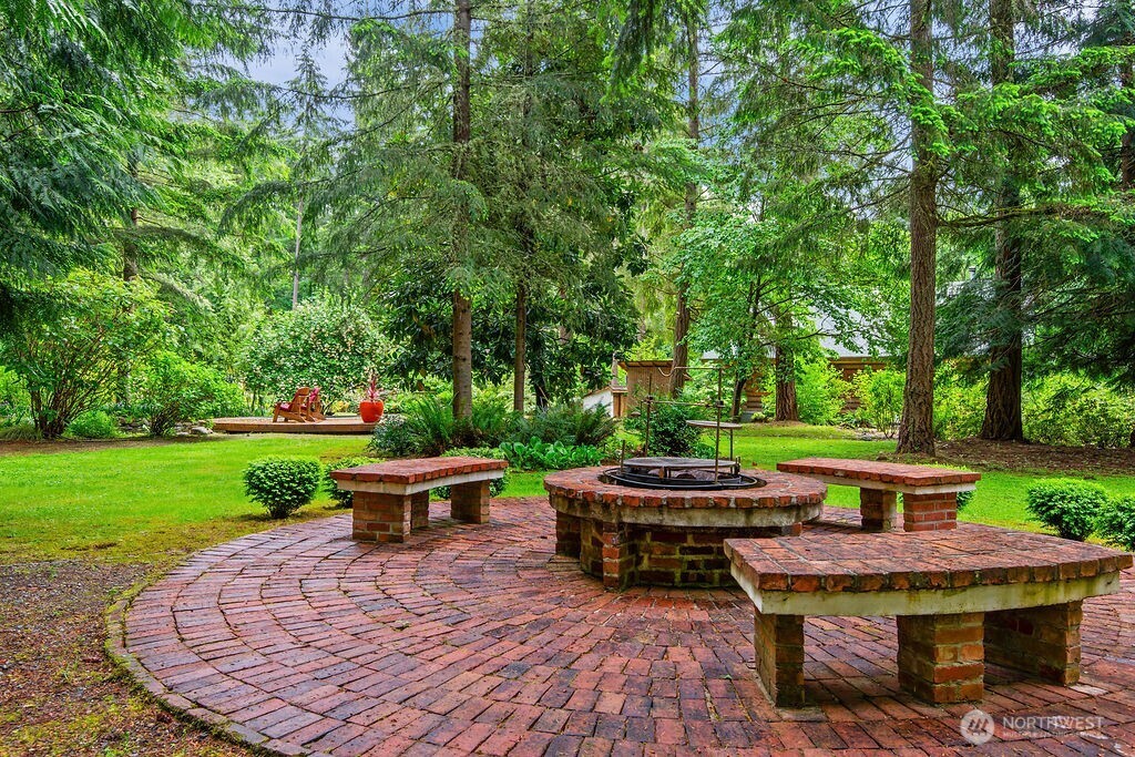 28505 137th Avenue SW Vashon WA 98070