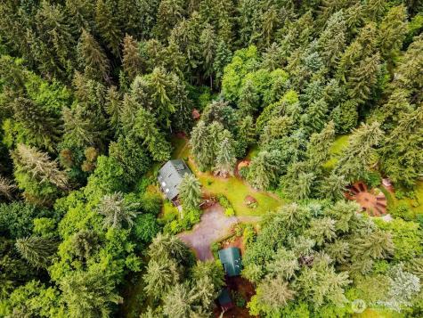28505 137th Avenue SW Vashon WA 98070