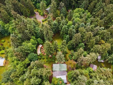 28505 137th Avenue SW Vashon WA 98070