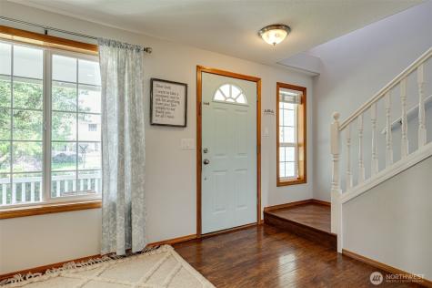 302 Pine Street Woodland WA 98674