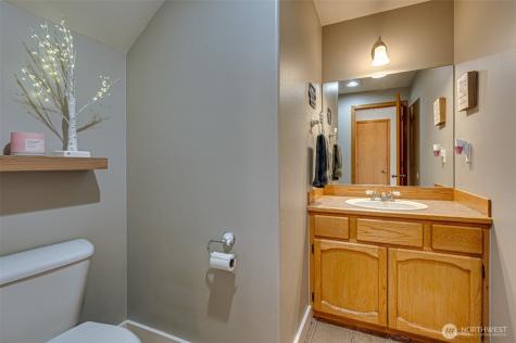 302 Pine Street Woodland WA 98674