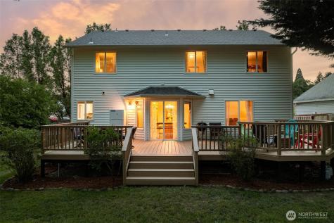 302 Pine Street Woodland WA 98674