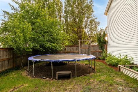 302 Pine Street Woodland WA 98674