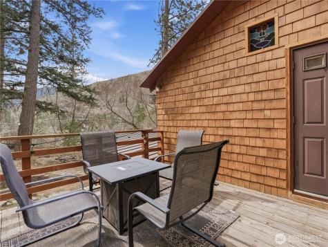 9606 Entiat River Road Entiat WA 98822