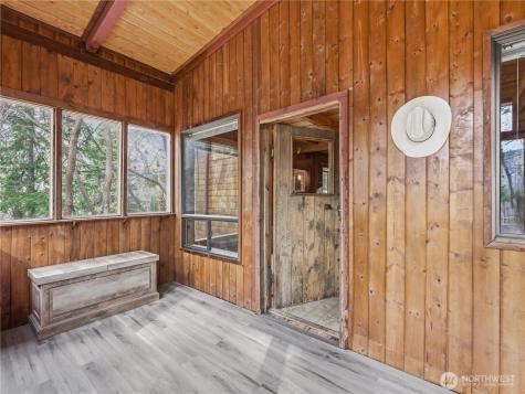 9606 Entiat River Road Entiat WA 98822