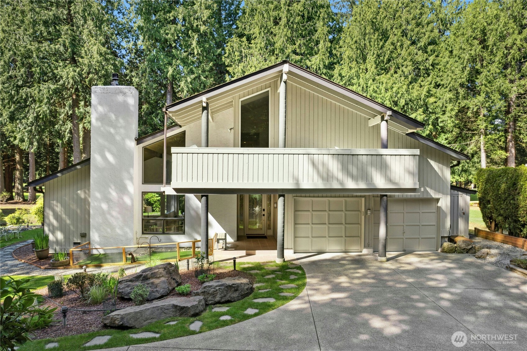 21010 NE 33rd Place Sammamish WA 98074