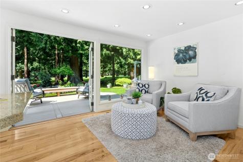 21010 NE 33rd Place Sammamish WA 98074