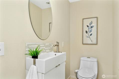 21010 NE 33rd Place Sammamish WA 98074