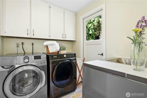 21010 NE 33rd Place Sammamish WA 98074