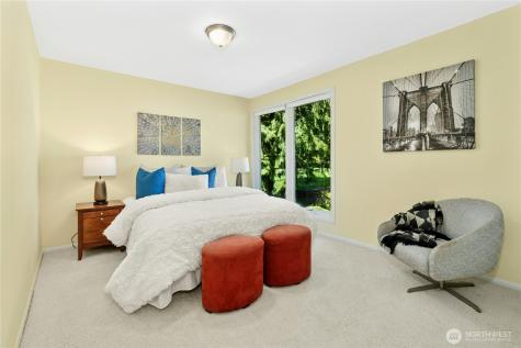 21010 NE 33rd Place Sammamish WA 98074