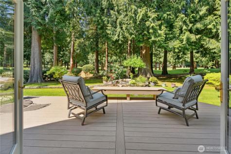 21010 NE 33rd Place Sammamish WA 98074
