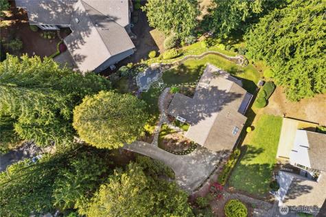 21010 NE 33rd Place Sammamish WA 98074