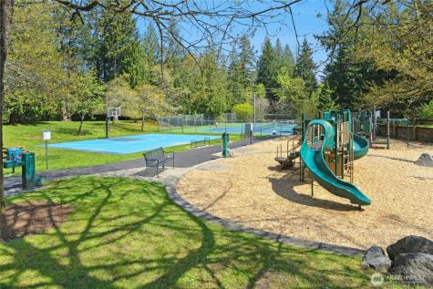 21010 NE 33rd Place Sammamish WA 98074