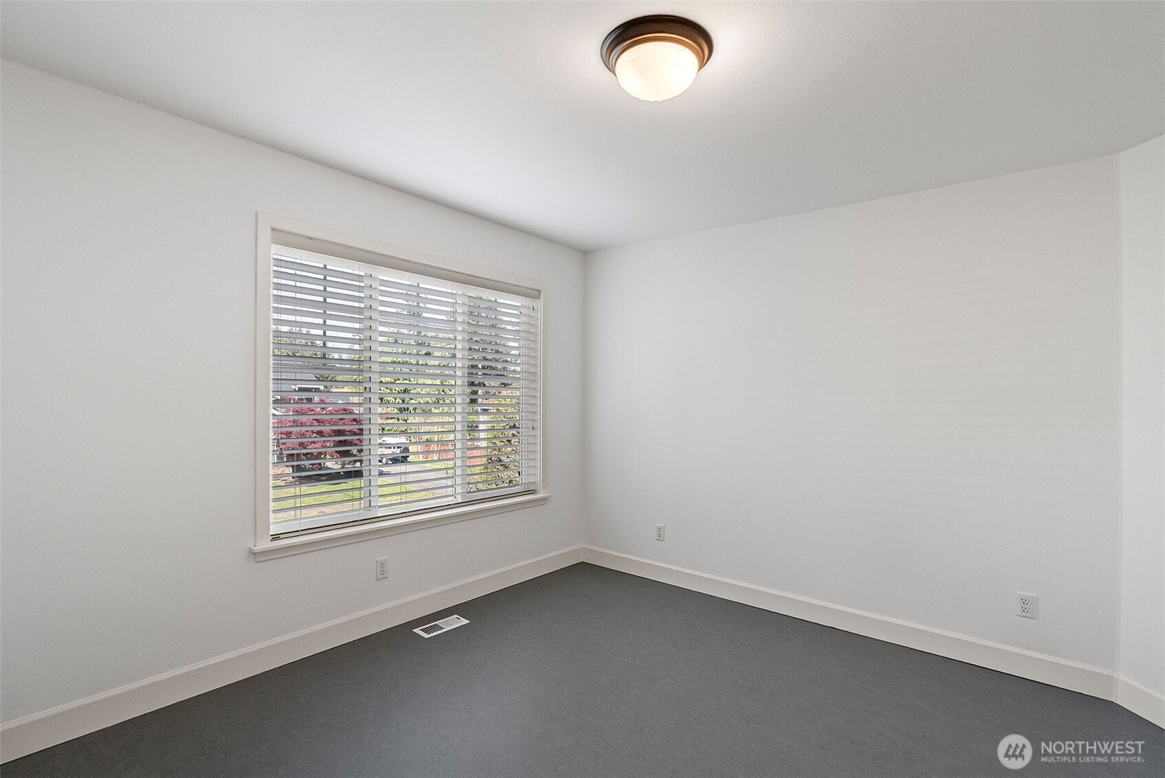 1822 41st Street NW Gig Harbor WA 98335