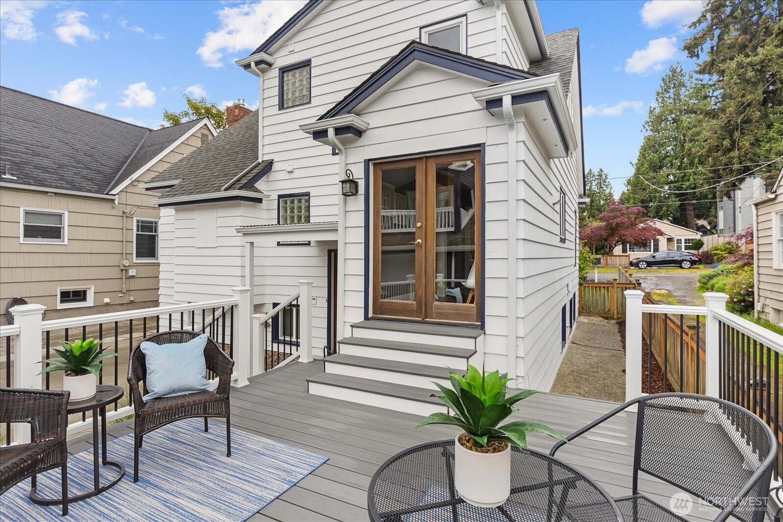 1020 NE 100th Street Seattle WA 98125