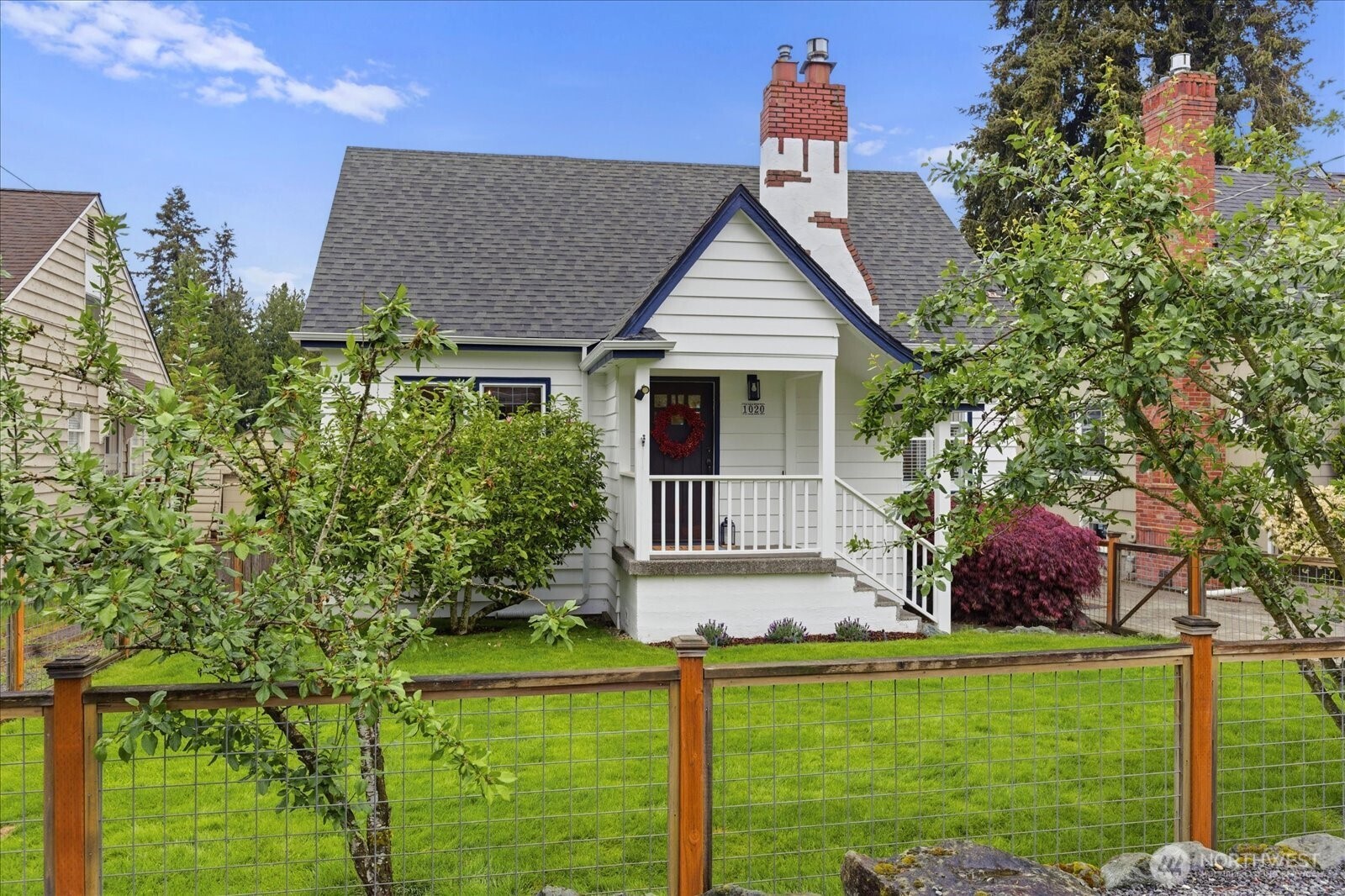 1020 NE 100th Street Seattle WA 98125