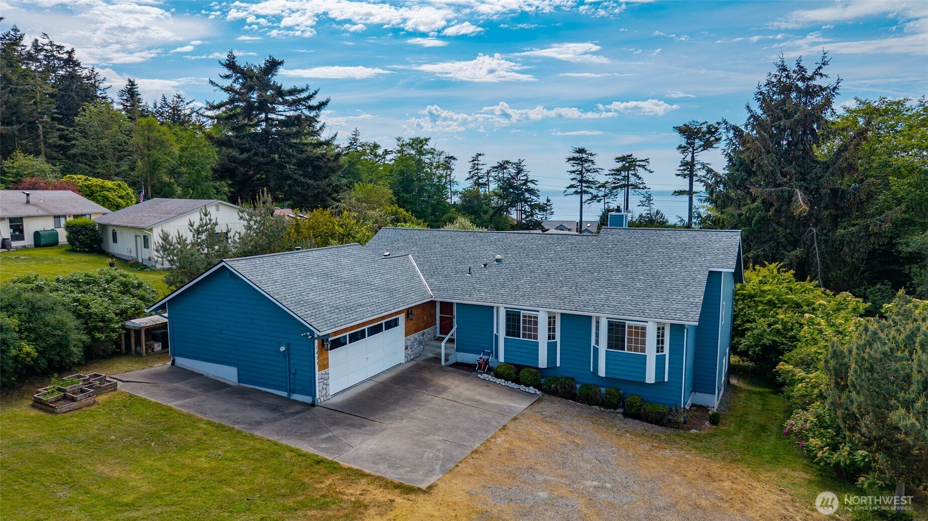 1433 Martha Way Oak Harbor WA 98277