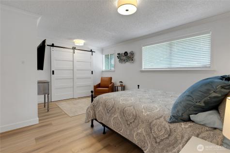 3713 Tahoma Place W University Place WA 98466