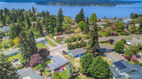 3713 Tahoma Place W University Place WA 98466