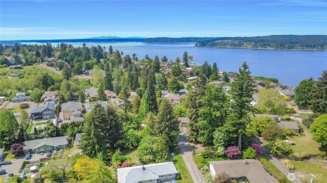 3713 Tahoma Place W University Place WA 98466