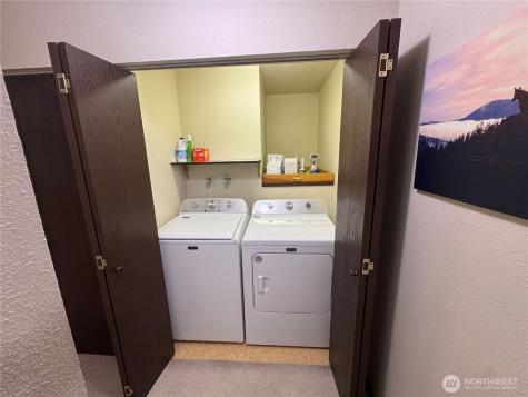 908 S 6th Dayton WA 99328
