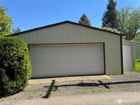 908 S 6th Dayton WA 99328