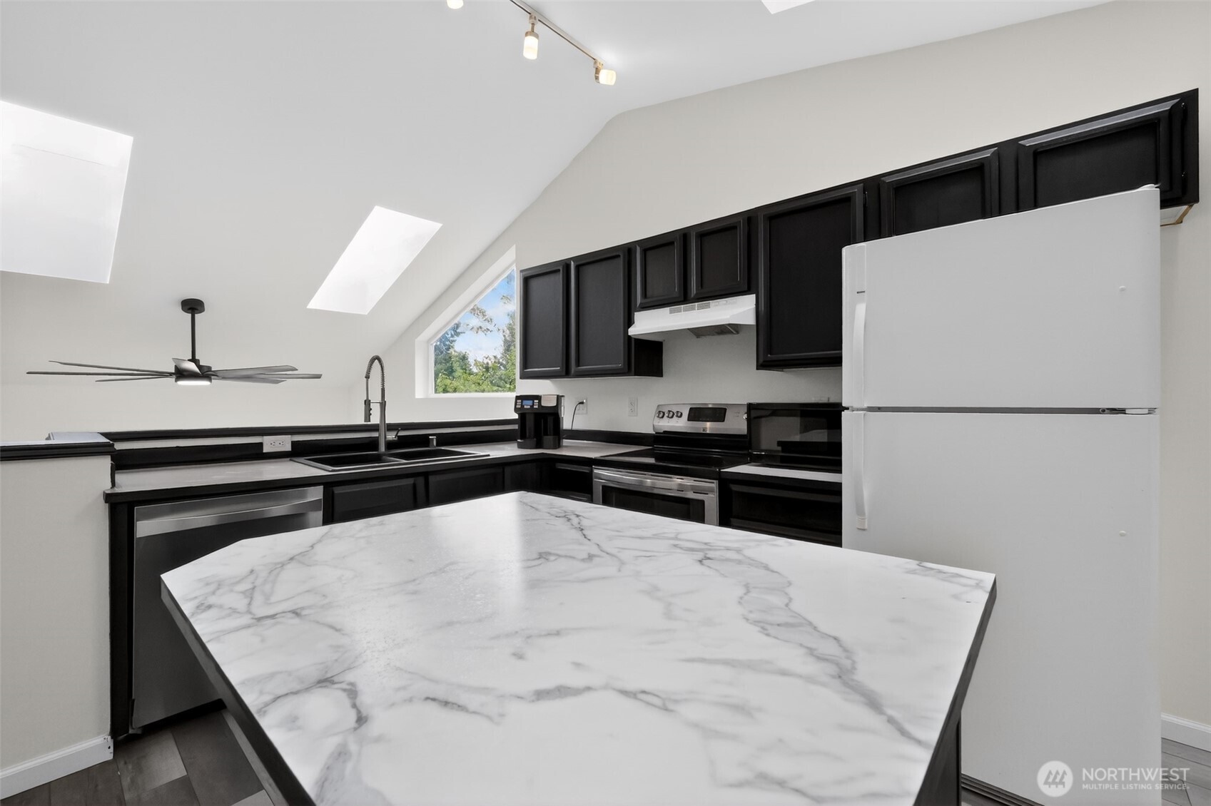 2636 NE Coventry Place Bremerton WA 98311