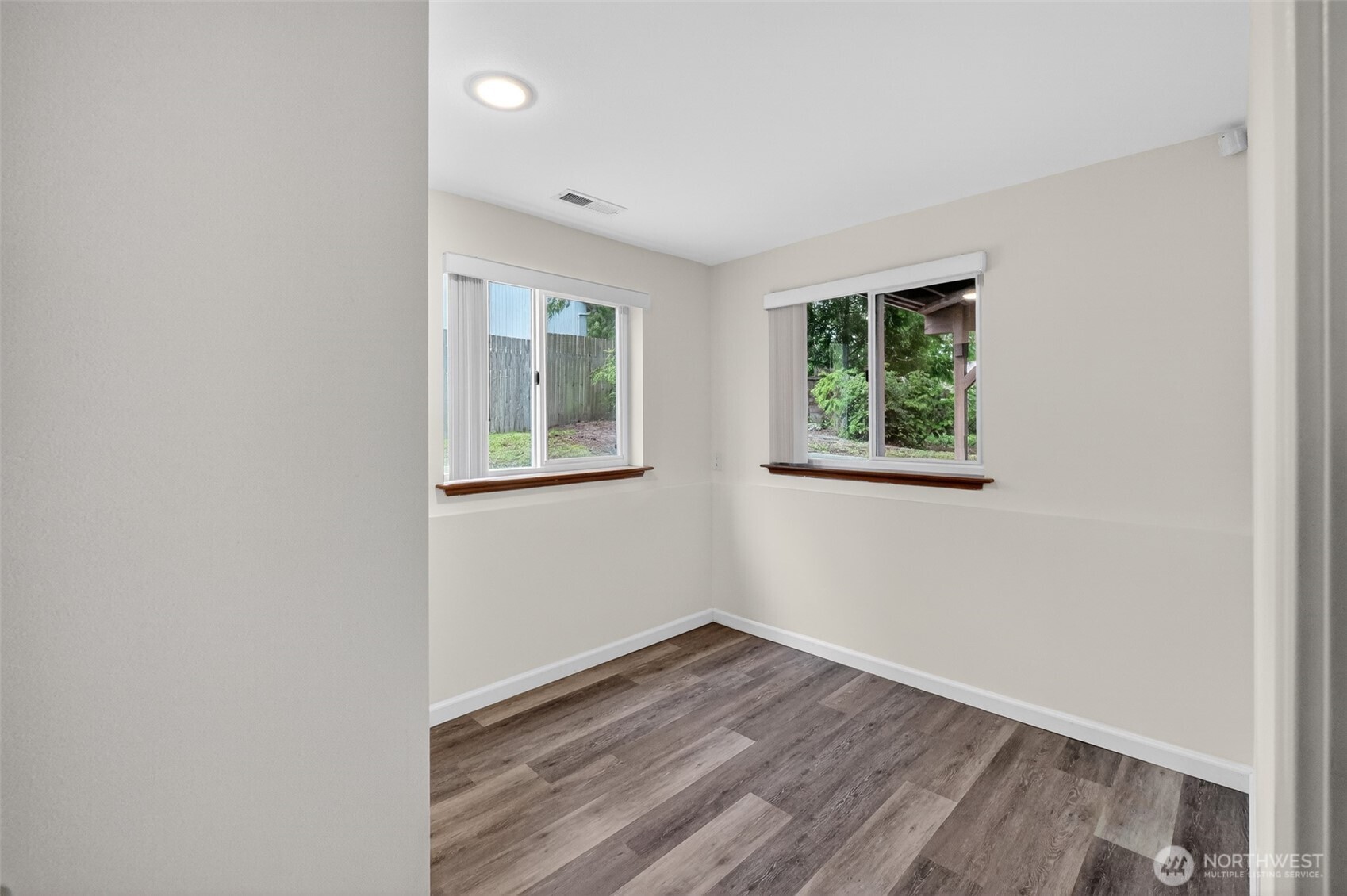 2636 NE Coventry Place Bremerton WA 98311