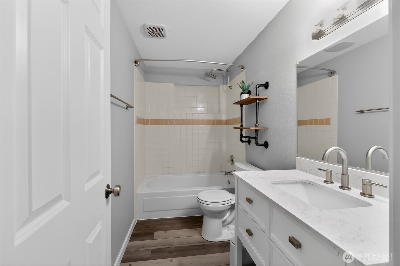2636 NE Coventry Place Bremerton WA 98311
