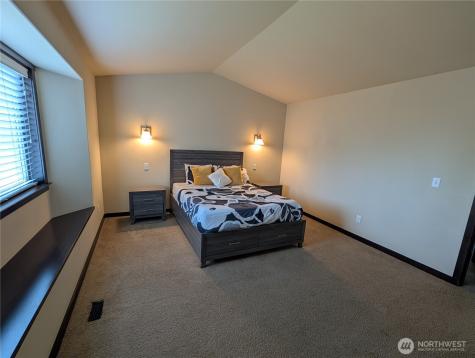 3447 Barry Place Mount Vernon WA 98274