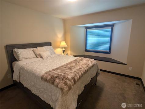 3447 Barry Place Mount Vernon WA 98274