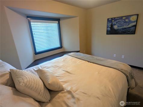 3447 Barry Place Mount Vernon WA 98274