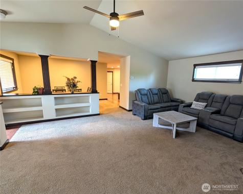 3447 Barry Place Mount Vernon WA 98274